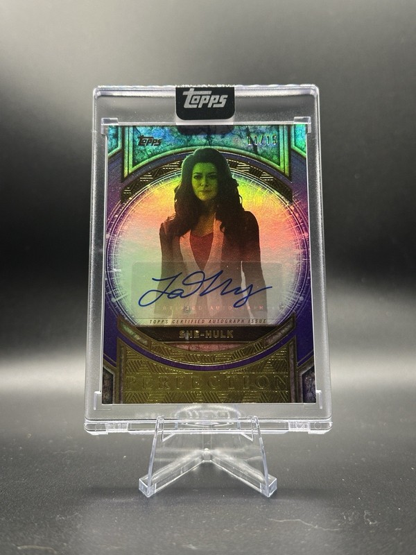 SHE HULK – #1/15 – AUTO – 2025 TOPPS MARVEL THE COLLECTOR – ENCASED – #MP-TM